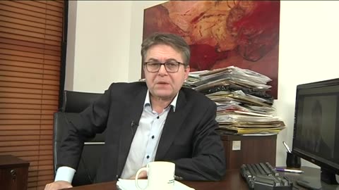 Musisz to wiedzieć (2000) A teraz Sikorski nas kłóci z Węgrami