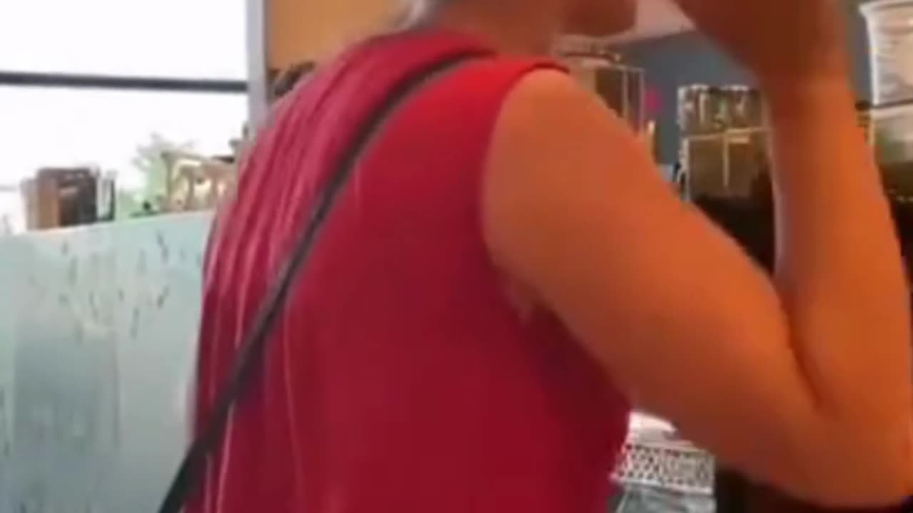 Starbucks Drama Before 9 AM