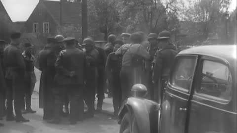 125TH CAVALRY SQUAD... - 125TH CAVALRY SQUADRON CONTACTS SOVIET FORCES, FROM ZERBST T - 111-adc-4103