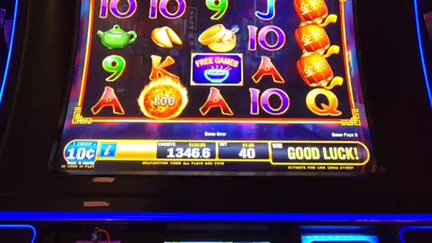 SlotMaster LIVE @ The Casino