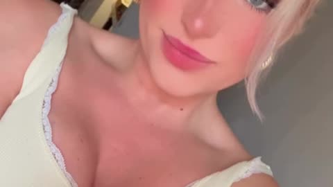 Blonde tgirl from miami