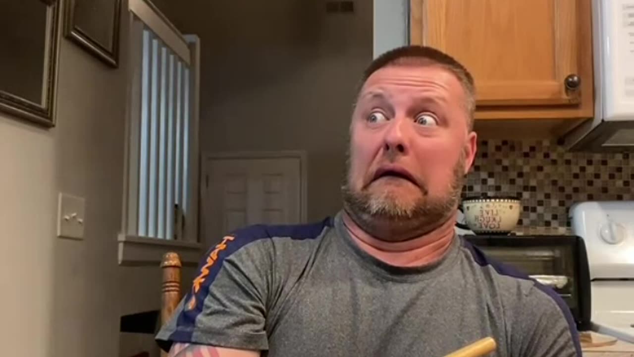 My first day as a couple Therapist be like