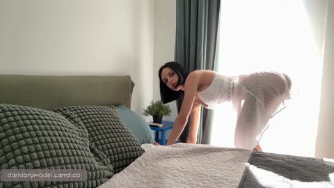 Transparent Cleaning - Relaxing Bed and Nightstand Refresh