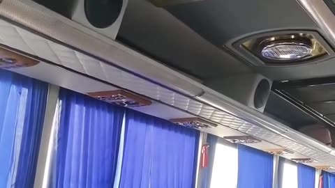 Unexpected Headshot in Bus 😂