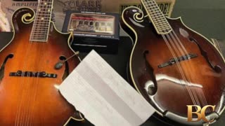 Thief returns stolen mandolins to New Jersey guitar store with apology note