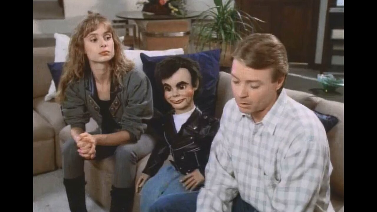 Something Is Out There - TV Show - S01E05 - A Message From Mr. Cool - 1988 - Horror/Sci-Fi - HD