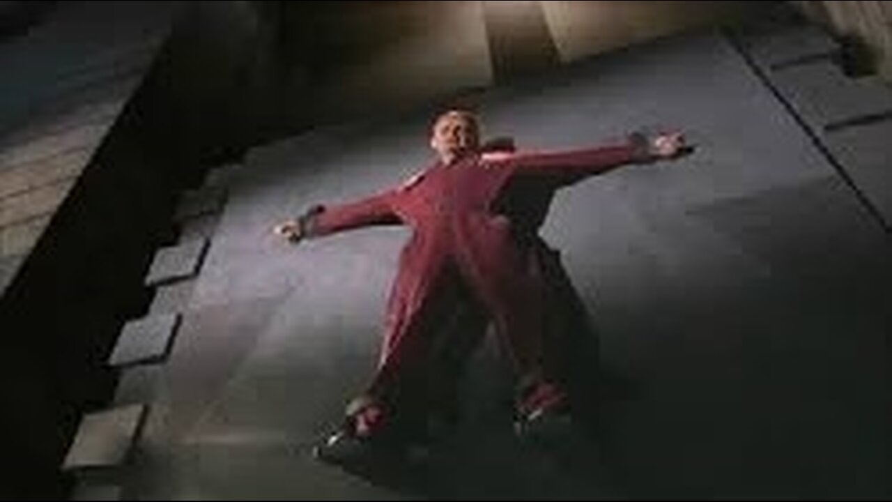 Lexx-S04xE04-Stan_Down