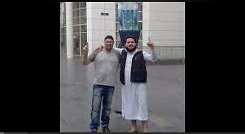 Broeder Bart telefoon met shabira🤣🤣💋