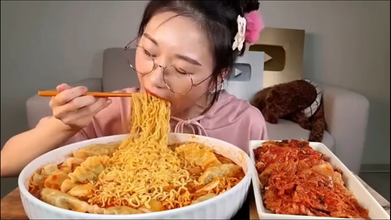 Korean Ramen with Dumplings, kimchi