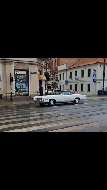 Lincoln Continental [Rumble Short]