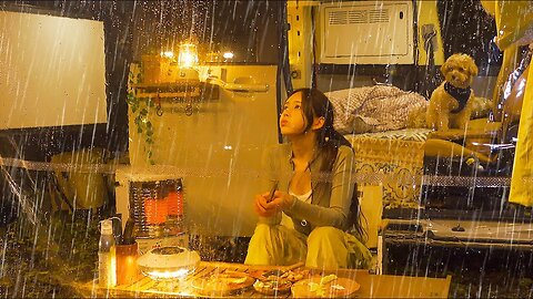 ☔️ Car camping with a rotating awning tent in the incessant rain Spicy kimchi