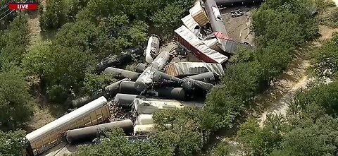 Massive Train Derailment at Possum Kingdom TX