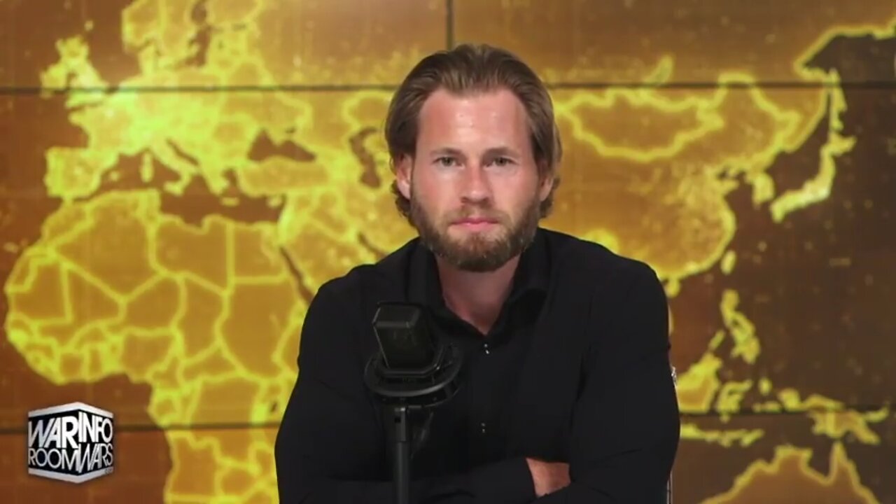 WAR ROOM (Full Show) Thursday - 8/28/25