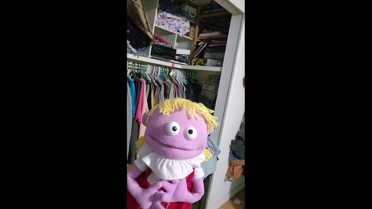 little red body shamer!