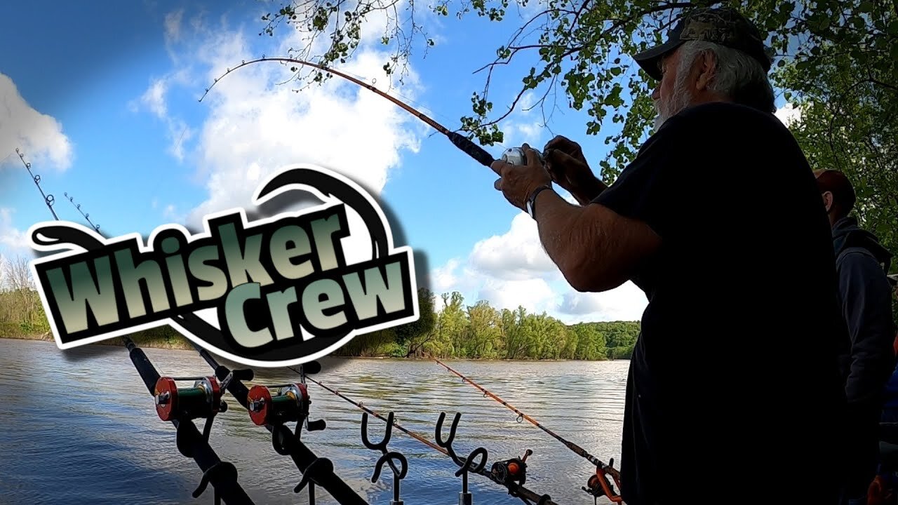 Old Man Schools Us in River Catfishing! (Multiple Catches)