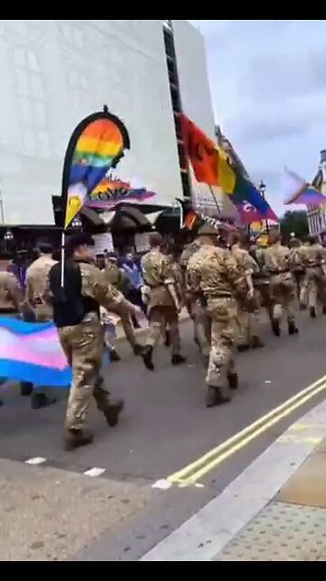 🇬🇧 The VERY GAY BRITISH ARMY (FFS)!! 🏳️‍🌈