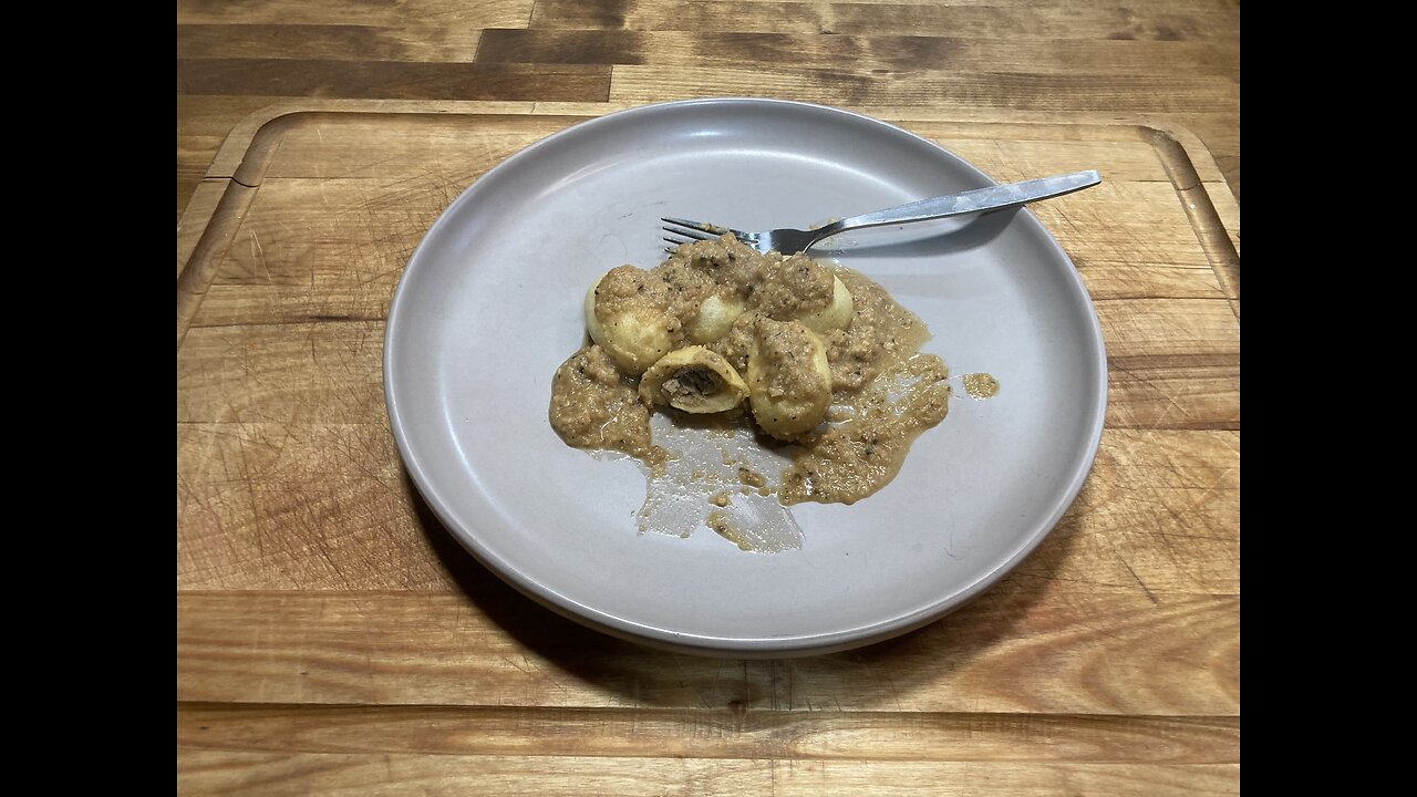 (Total Fail☹️) Mushroom Filled Gnocchi with Cauliflower Truffle Sauce
