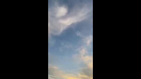 F-16 fighter jet crashed during training for the Radom Air Show in Poland #F16 #f16falcon #Jet