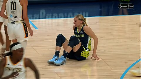 🤕 Paige Bueckers SHAKEN UP after running into screen | Dallas Wings WNBA women's basketball
