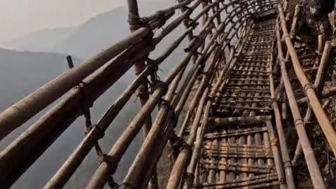 The Scariest 'Mawryngkhang Trek' in Meghalaya!!!