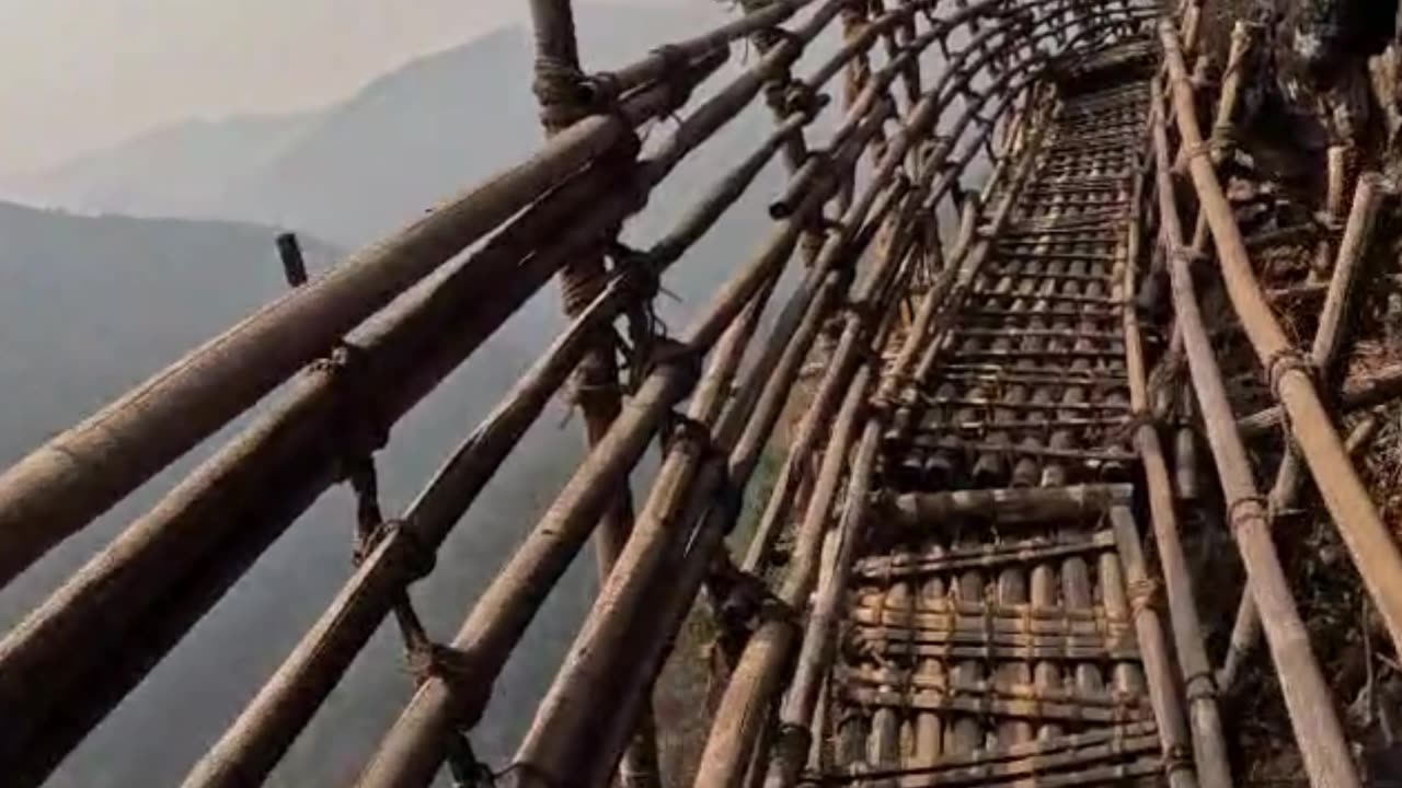 The Scariest 'Mawryngkhang Trek' in Meghalaya!!!