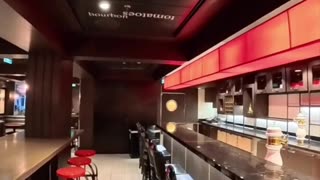Must Try Amber and Oak Pub at Ovation of the Seas Deck 4