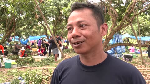 Thai labor shortage opens jobs for Burmese refugees for the first time