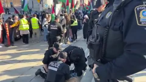 SHOCKING: Montreal Police ARREST journalist covering pro-Hamas protest!