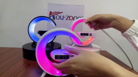Smart RGB Bluetooth Speaker Lamp