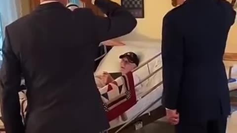 Trending: U.S. Marine’s final salute before he passed away ❤️