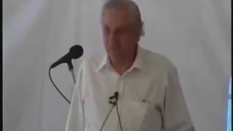 Eustace Mullins explains connection between the National socialists and Zionists.