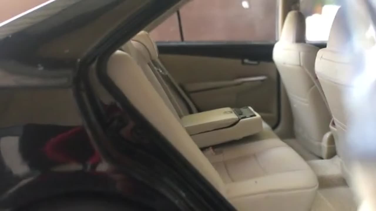 Diecast Unboxing-2012 Toyota Camry 118 paudi models_part2
