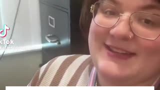 What would you do if this was YOUR child’s teacher? 🤔