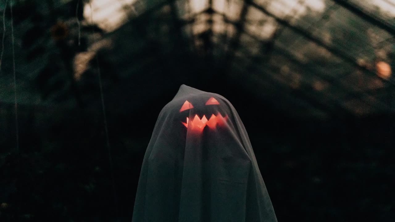 Jack O Lantern by Karolina Grabowska | 4K Screensaver for TV
