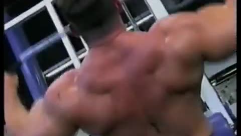 Reconstruction of a Bodybuilder[1997]