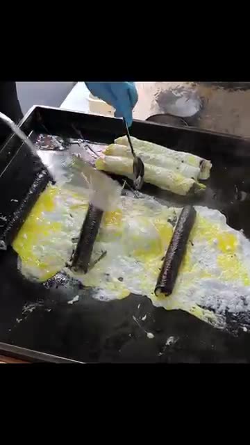 From Tiny Stall to Building Owner?! The Legendary Grandma Who Made Kimbap History