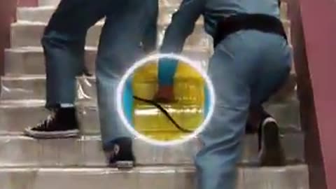 Slippery_vs_Sticky_Stairs
