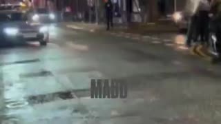 🚨🇬🇧 WATCH: CAR DRIVEN AT PEDESTRIANS ON DEANSGATE