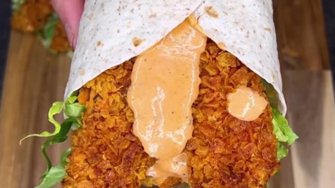 High Protein Crispy Buffalo Chicken Wraps!