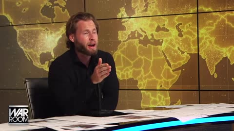 WAR ROOM (Full Show) Thursday - 8/28/25