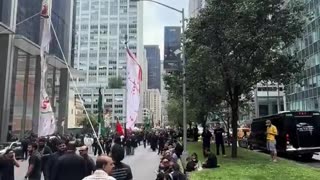 New York like London and Paris.