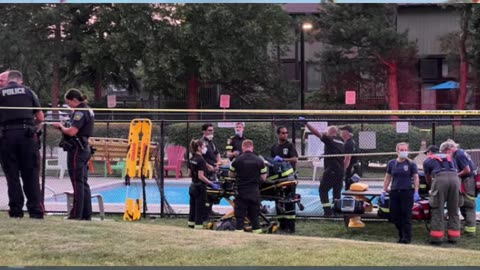 Man dead after report of drowning in pool at Mississauga condo, paramedics say