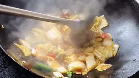 我们山西人独爱这道酸辣白菜的详细教程 #地方特色美食 #建议普及这一口 #万物皆可种草搜#省饭课代表 #被这一口香迷糊了