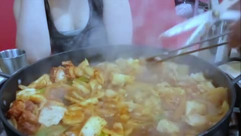 KOREAN CHICKEN FOOD IS AVAILABLE IN TAIWAN #1