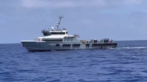 Greta's boat abandons refugees