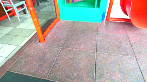 Floor looks like CANDY!!