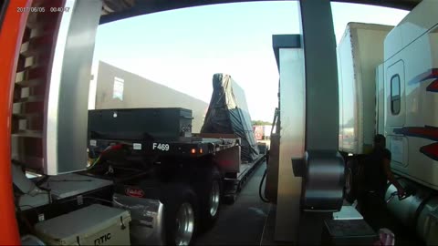 LETS GO TO PHOENIX #reallifetruckers #truckinlifestyle #trucking #reallifetrucker #truckdriver