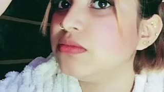 Pyar Mein Kyon Dhokha hai Ladki boro pagol ha