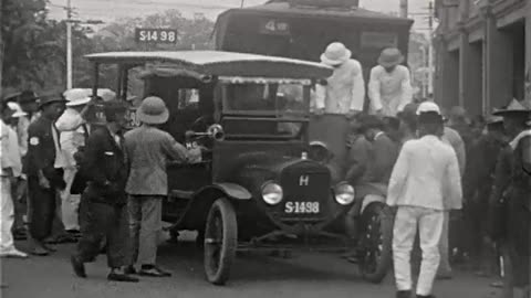 Captured Japanese film, scen... - Captured Japanese film, scenes in unidentified town - 428-npc-8749