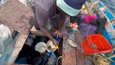 Netze und Wellen Krabbenfang in Thailand